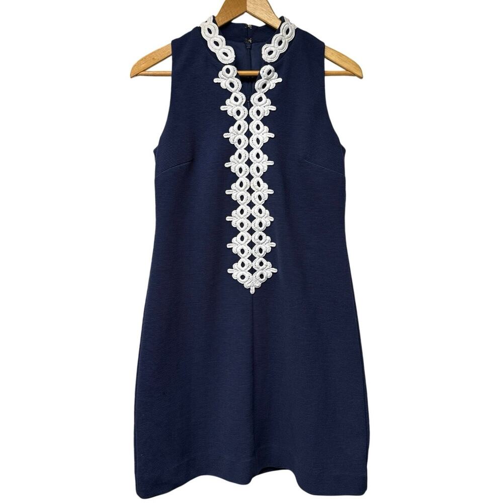 Lilly Pulitzer Size Small Callista Shift Dress 23390 True Navy White Lace Trim